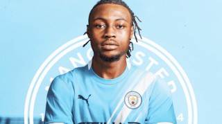 让哈兰德喘口气，首秀传射建功的塞门约补上曼城