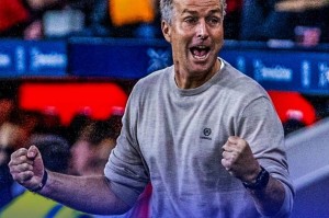 尴尬！滕哈赫执教勒沃库森1平1负下课，尤尔曼德3胜1平，或回荷甲