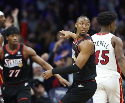 马克西28+11恩比德26+11 76人力克热火迎三连胜