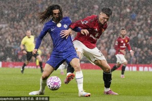 英超-桑切斯第5分钟直红卡塞米罗破门+染红 曼联2-1切尔西