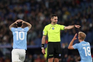 意甲德比盛宴！拉齐奥主场死磕罗马，谁能抢占同城荣耀？