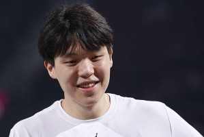 杨瀚森出场份额彻底清零 下放发展联盟只是时间问题!