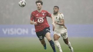 天助巴黎圣日耳曼：法甲第28轮，朗斯0-3惨败里尔，积分榜形势生变